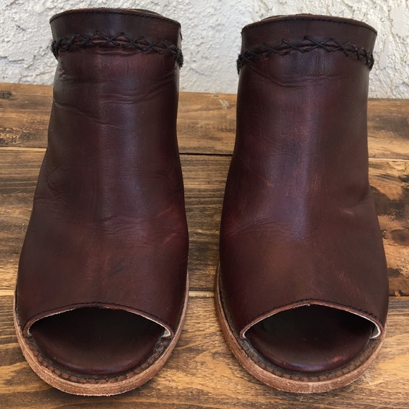*SOLD* Freebird Bambi Brown Leather Mules Shoes 9 - Picture 2 of 8